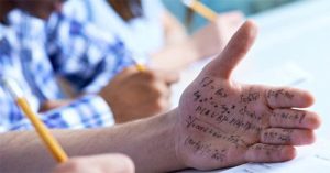 Gian lận trong thi cử là gì?