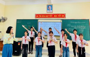 Nhạc tuổi học trò là một mảng âm nhạc gần gũi, gắn bó mật thiết với quãng đời học sinh của mỗi người