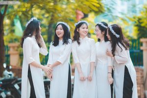 Tuổi học trò là quãng thời gian tươi đẹp nhất, nơi mỗi người được vui, được buồn, được yêu thương và được trưởng thành qua từng ngày