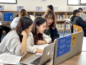 Đặc điểm và thực trạng bài vở Đại học hiện nay